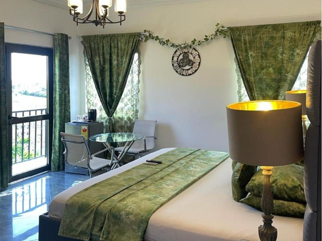 Perriman Hotel Kokrobite Екстер'єр фото