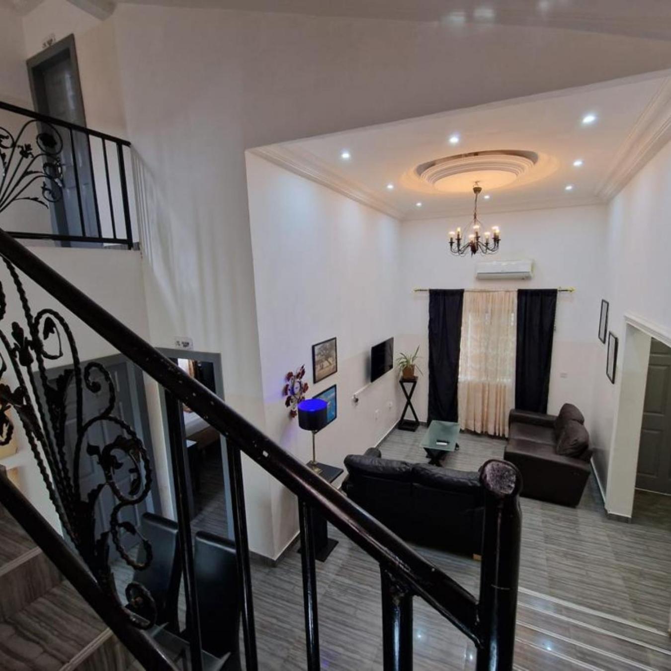 Perriman Hotel Kokrobite Екстер'єр фото
