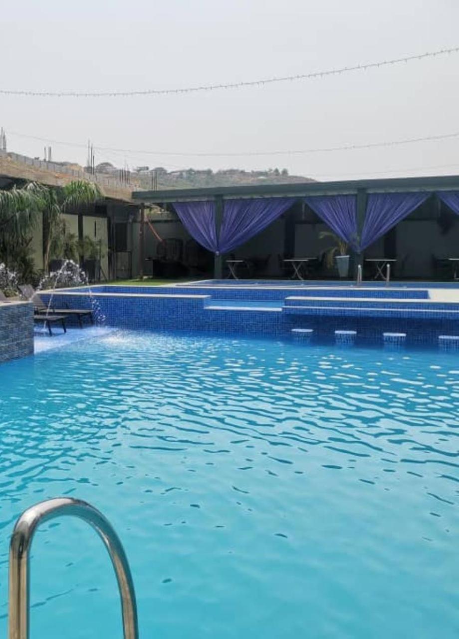 Perriman Hotel Kokrobite Екстер'єр фото